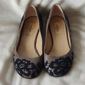 Valentino flats